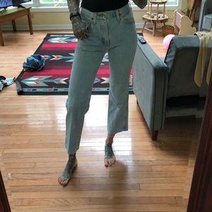 Wranglers cropped jeans